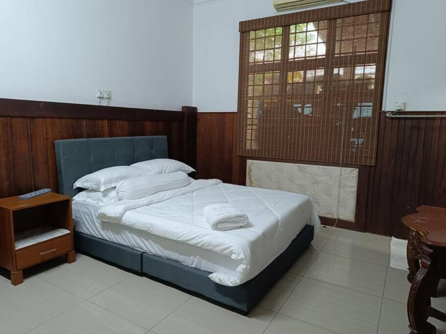 Rumah percutian Omar Little Palace *