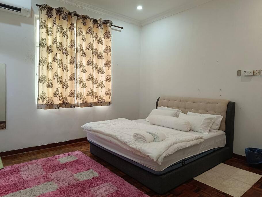 Omar Little Palace Seremban