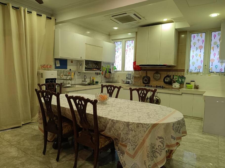 Omar Little Palace Seremban